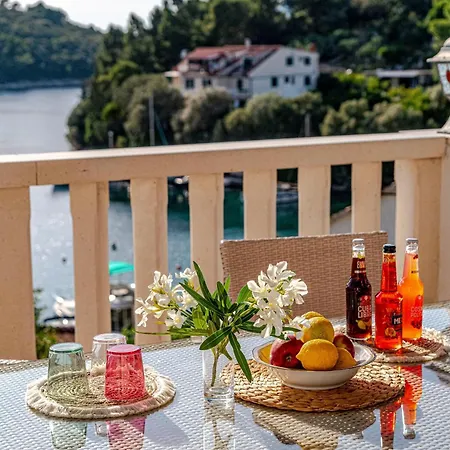 بيت للعطل Seaside House With A Swimming Pool Zrnovska Banja, - 27165 كورتْشولا