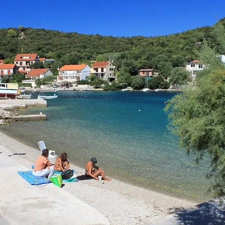بيت للعطل Seaside House With A Swimming Pool Zrnovska Banja, - 27165